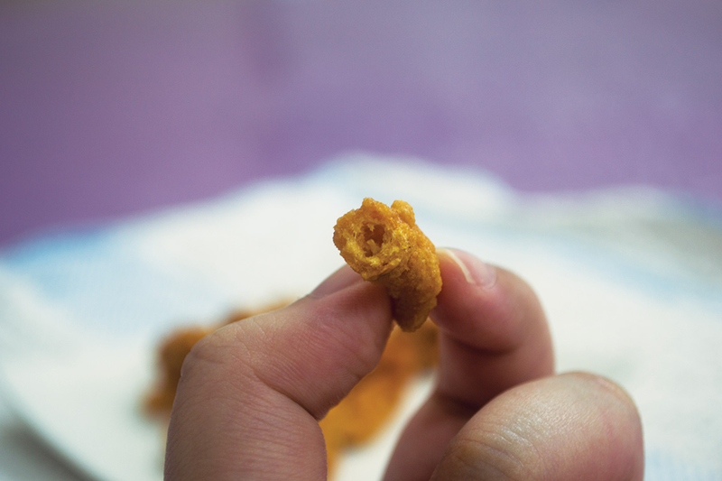 Illustration for article titled Deepavali's Savoury Snacks